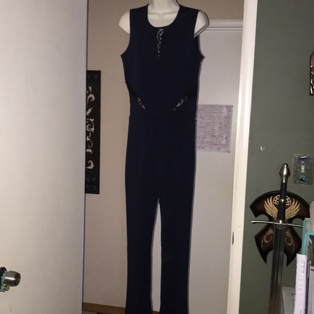 Dark blue jumpsuit New 🍒 size medium - Picture 5 of 6